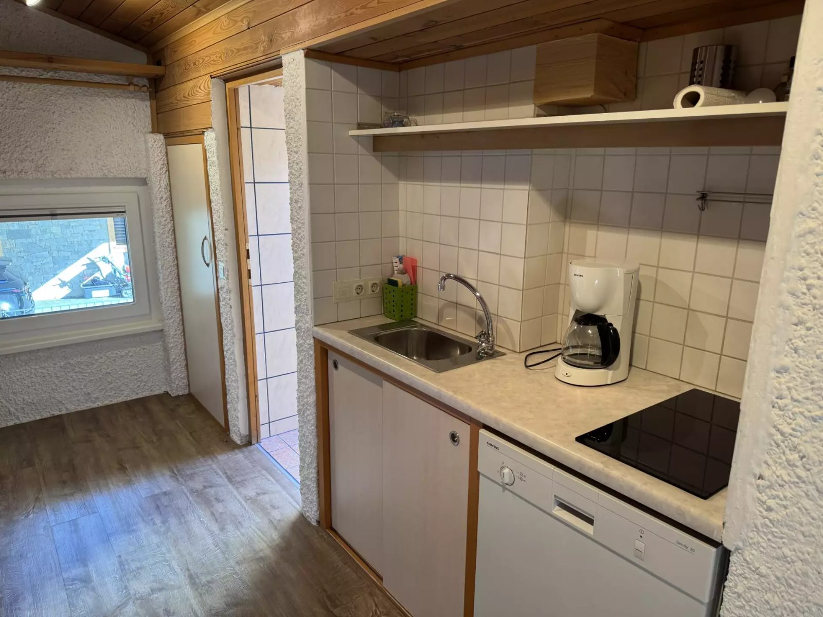 Kitchenette